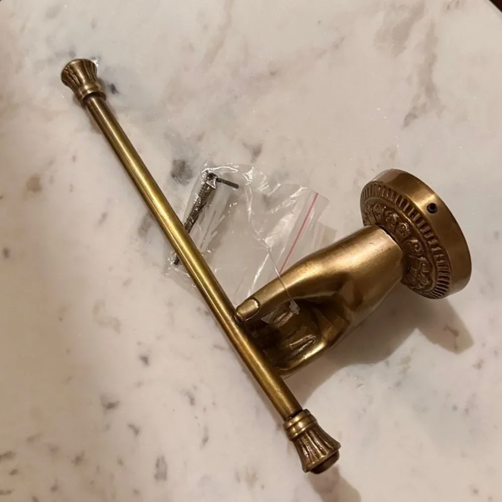 New Anthropologie Nellie Toilet Paper Holder